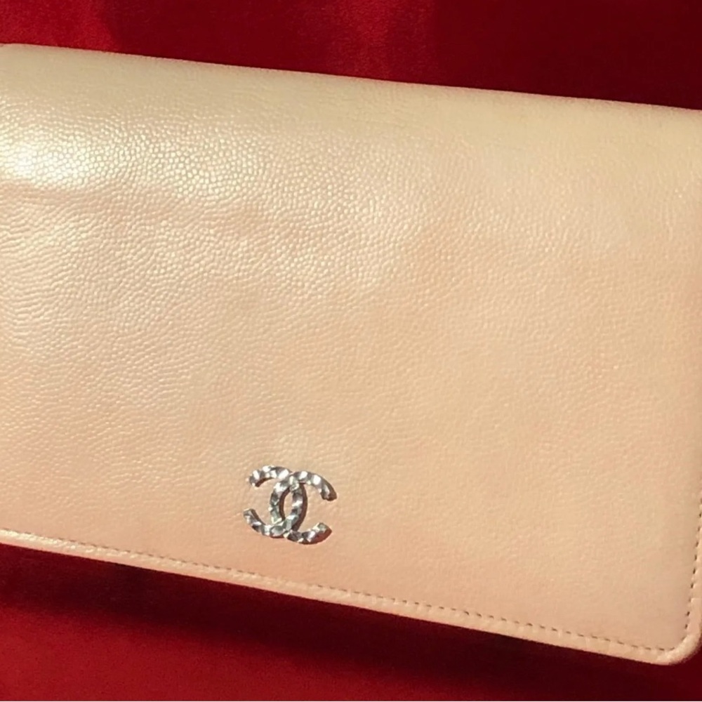 CHANEL Leather Long Wallet CC Logo Beige - Picture 3 of 13